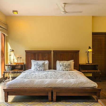 Stayvista At Hillcrest Villa With Valley View, Bonfire And Heater Kasauli Luaran gambar