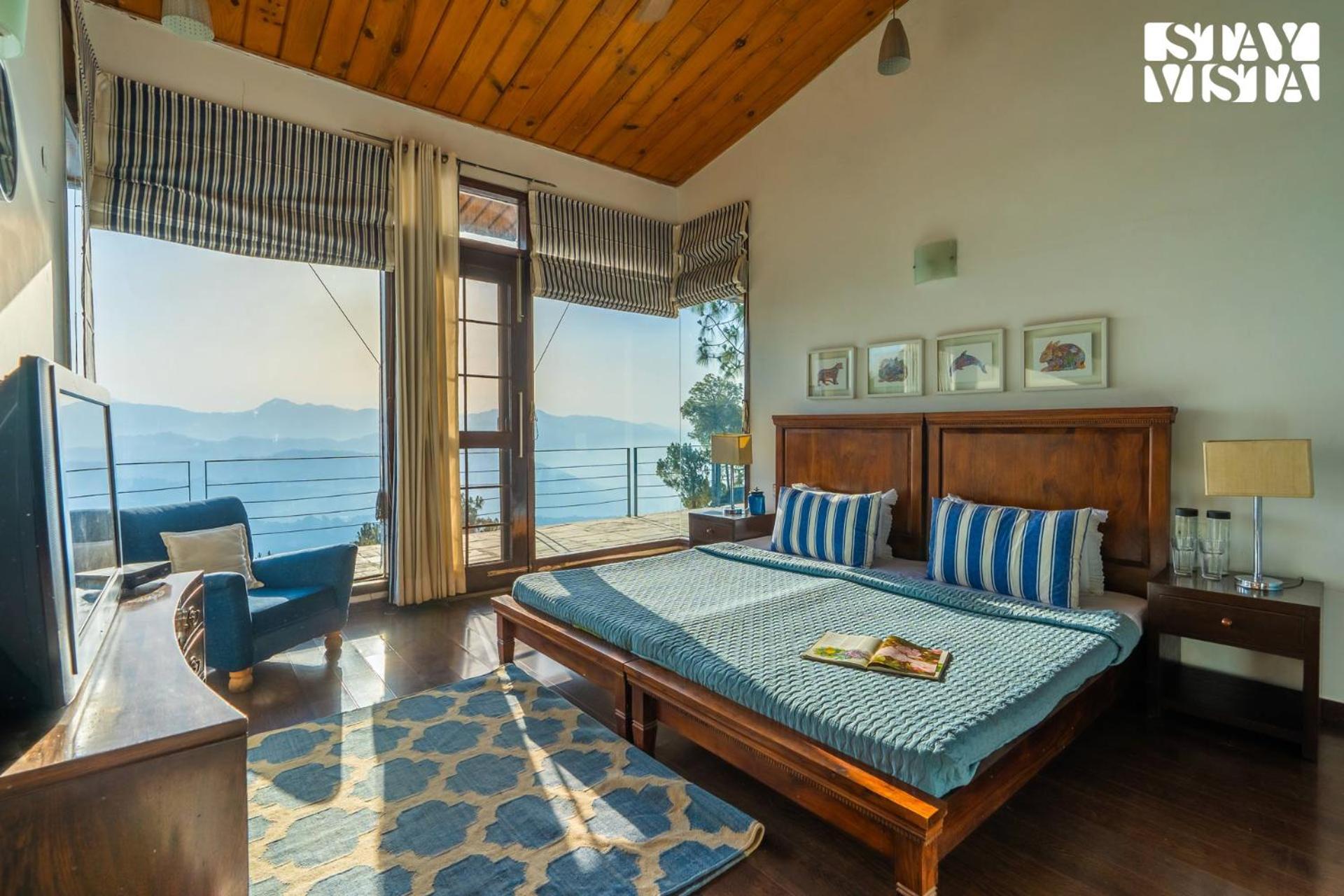 Stayvista At Hillcrest Villa With Valley View, Bonfire And Heater Kasauli Luaran gambar